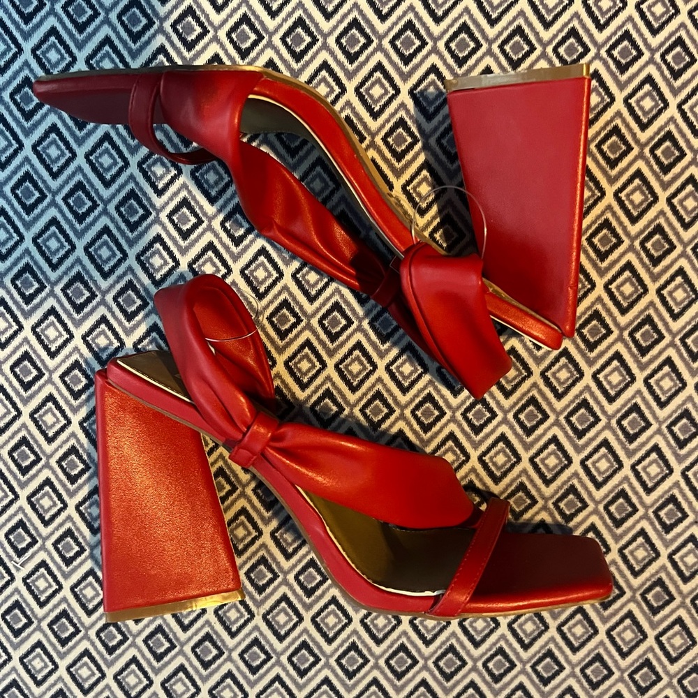 Ego Official Red Triangle heel